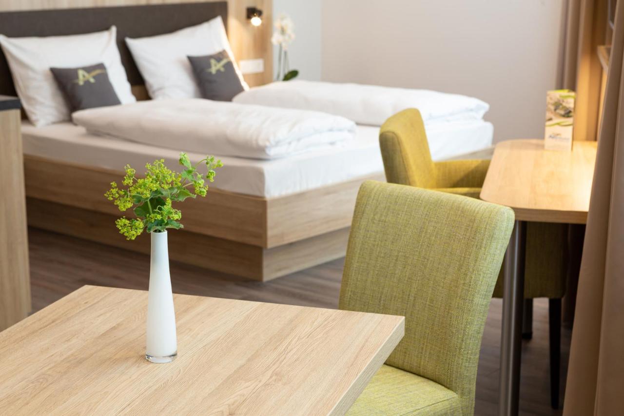 Aparthotel Am Pfaffenstein Klein-Winternheim 외부 사진